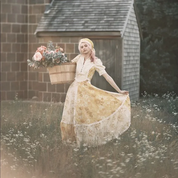 Vintage Yellow Cottagecore dress - Picture 2 of 8